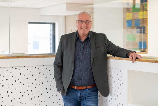 Peter Kreukniet van Insert